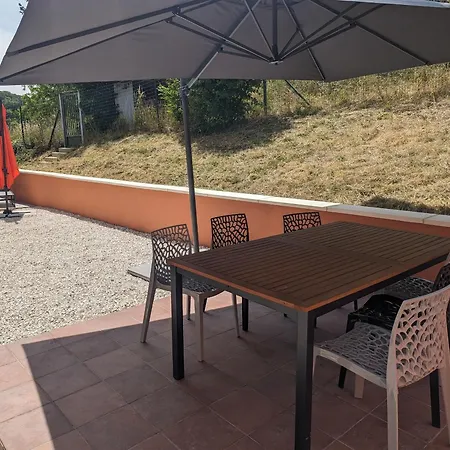 Feriehus Avec Equipements De Loisirs A Vignory: 3 Chambres, Proche Colombey-les-deux-eglises Et Peche - Fr-1-611-91 *